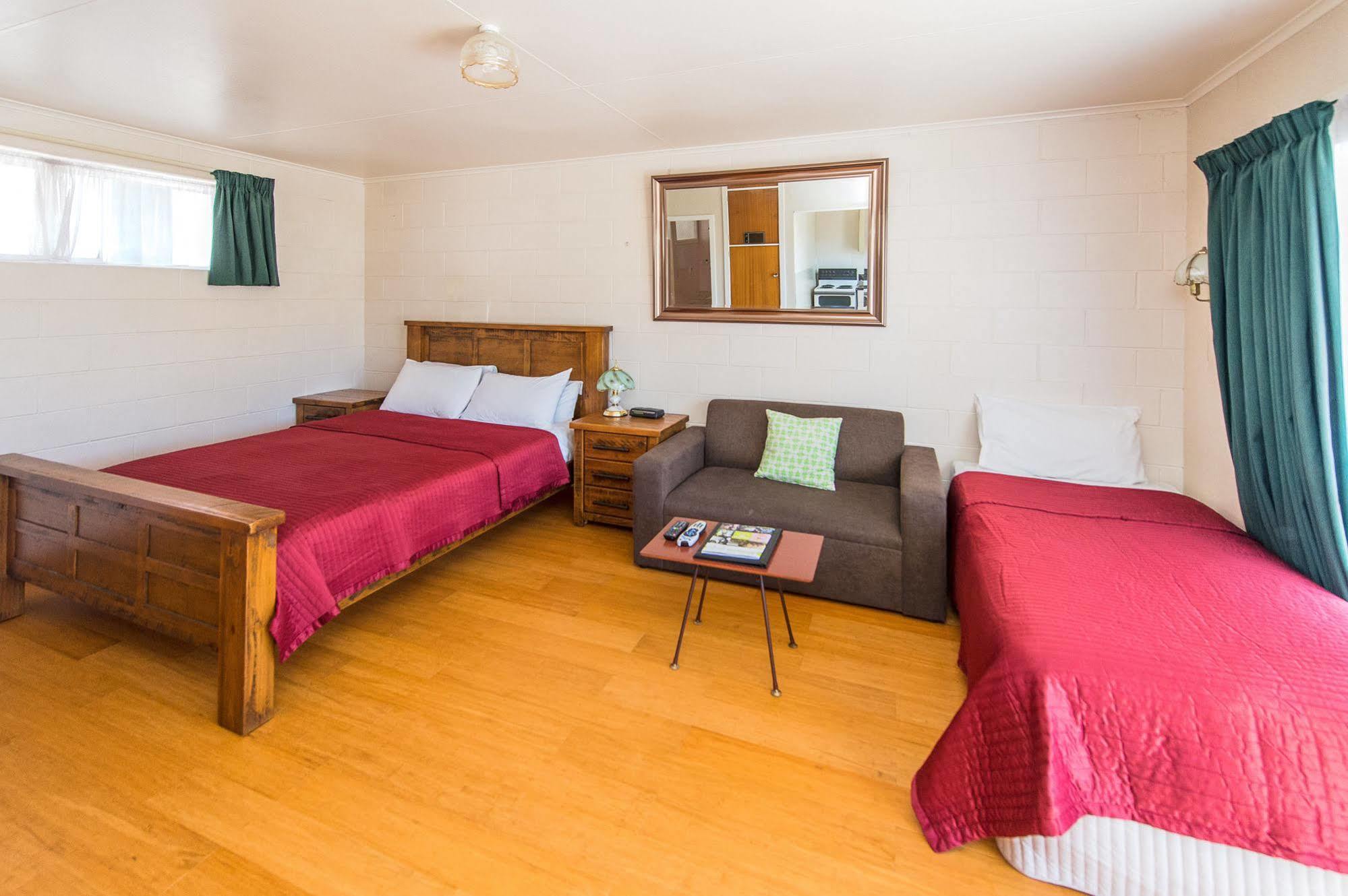 Astral Motel Whanganui Bagian luar foto
