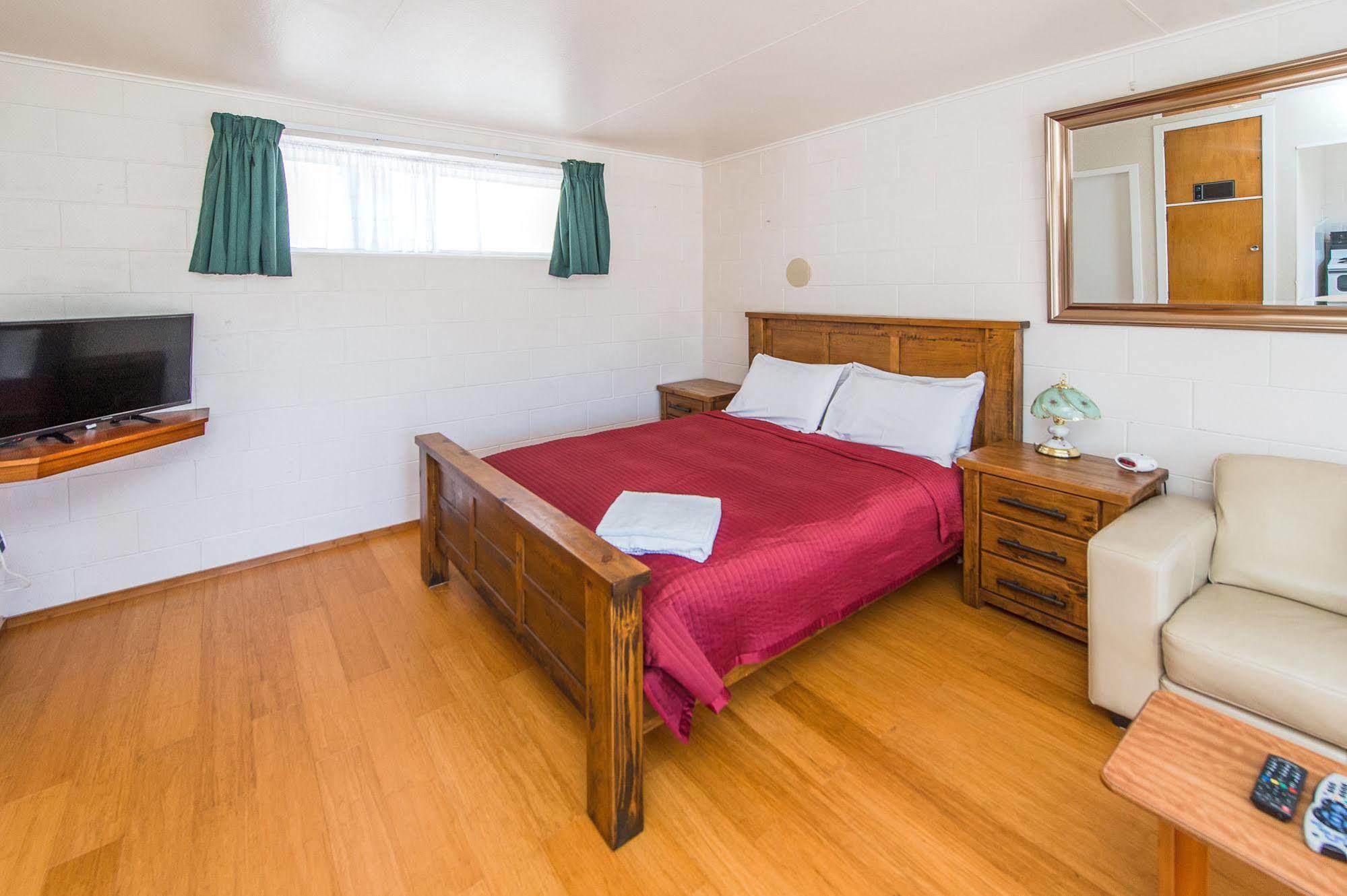 Astral Motel Whanganui Bagian luar foto