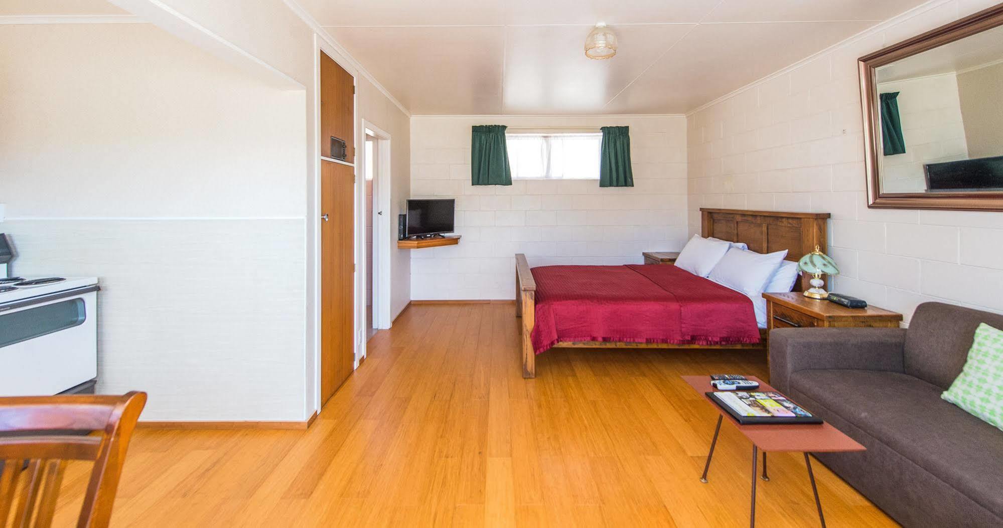 Astral Motel Whanganui Bagian luar foto